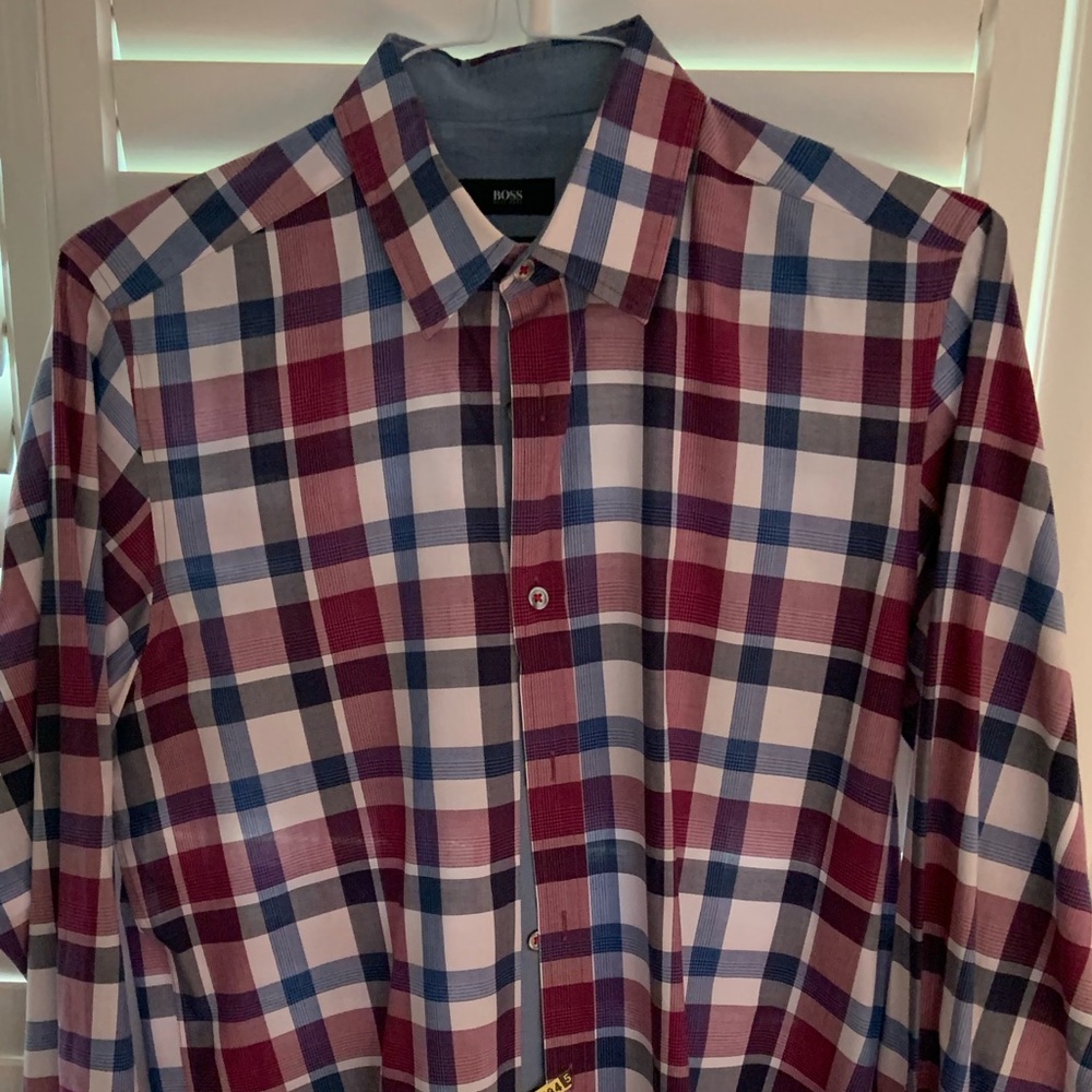 Hugo Boss:  Button down for Fall 🍁 ☕️